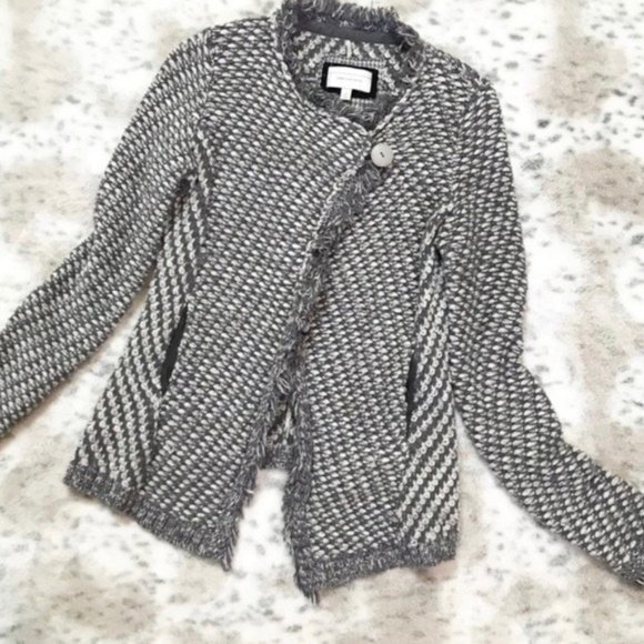 Anthropologie Sweaters - Anthro Angel of the North Fringe Cardigan Sweater